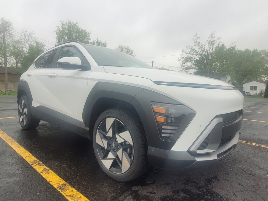 2025 Hyundai Kona is a small but fun compact SUV option 