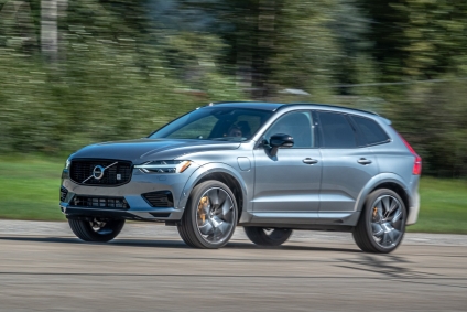 2020 Volvo XC60 is a luxury leader in safety, ride quality