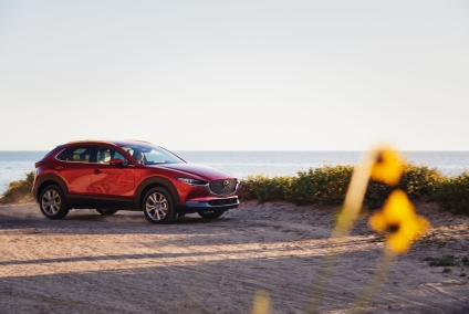 Sporty 2021 Mazda CX-30 bridges gap between car and SUV