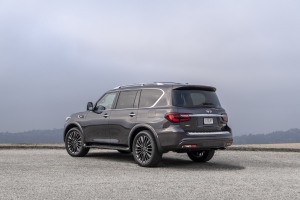 The 2023 Infiniti QX80 is a powerful, tech-savvy luxury SUV.