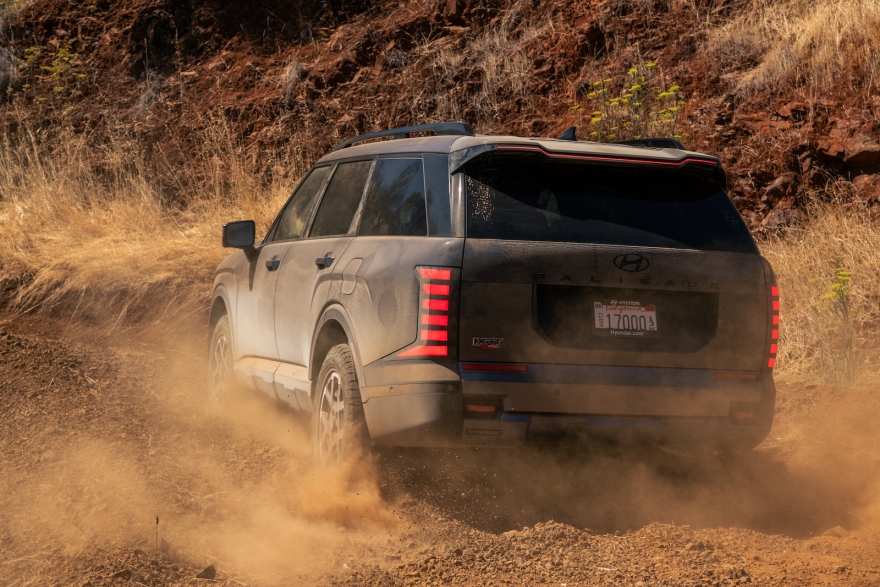 2026 Hyundai Palisade delivers stylish looks, modern tech, new off-road friendly option