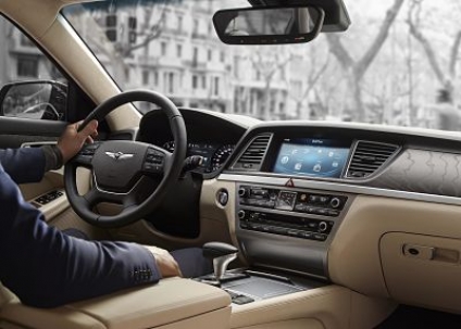 2019 Genesis G80 is a luxury leader in tech, safety