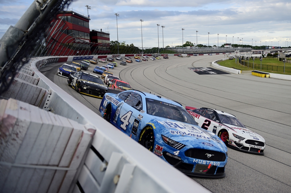 The return to racing at Darlington was music to the ears of fans, who hadn’t seen racing since March. Kevin Harvick dominated the day in his #4 car.